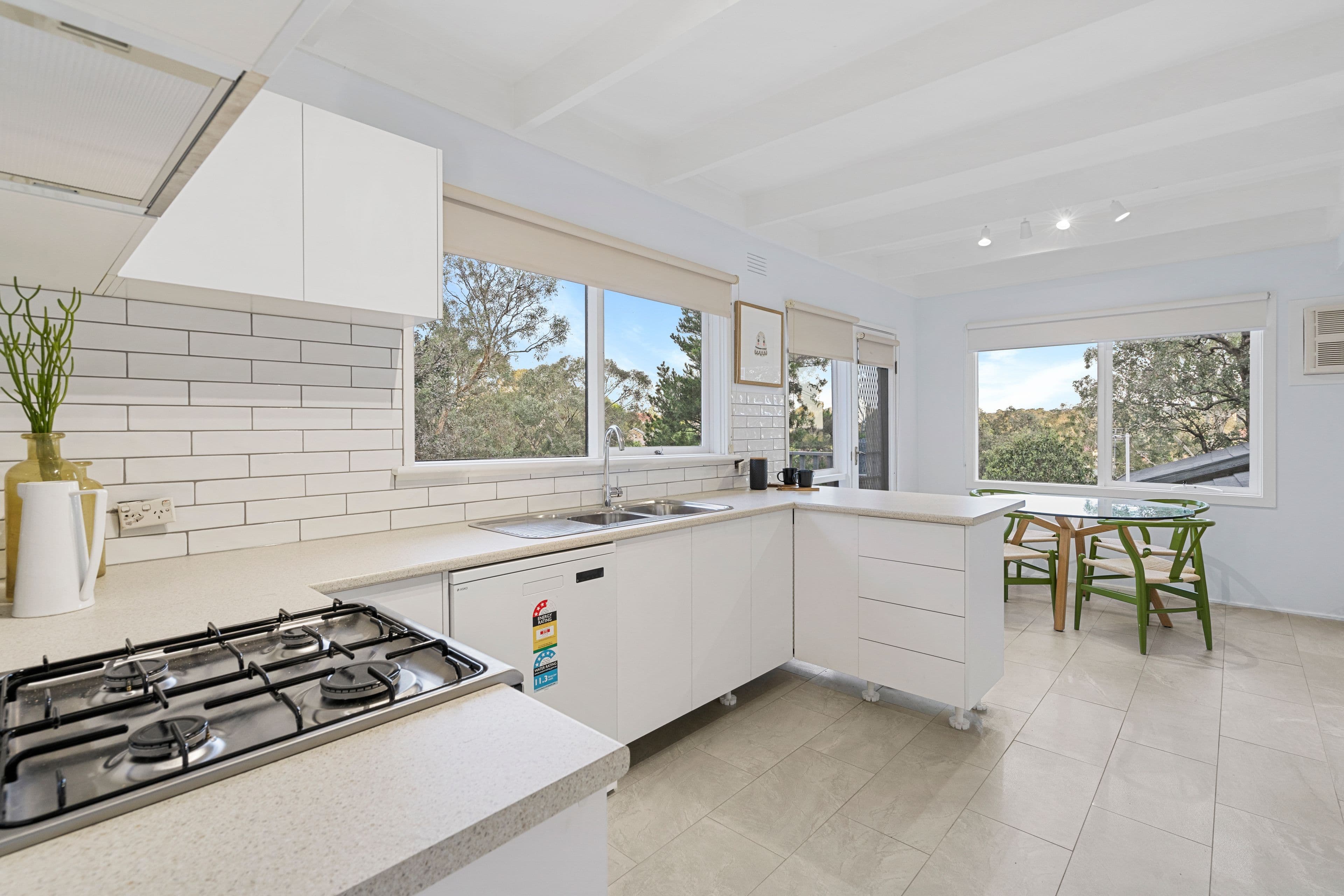 22 Edmonds Street, Diamond Creek VIC 3089, Diamond Creek - Thumbnail 5
