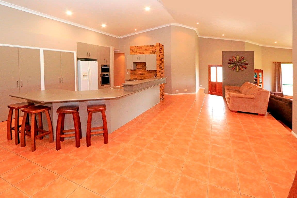 4 Perrott Drive, Rockyview QLD 4701, Rockyview - Thumbnail 6