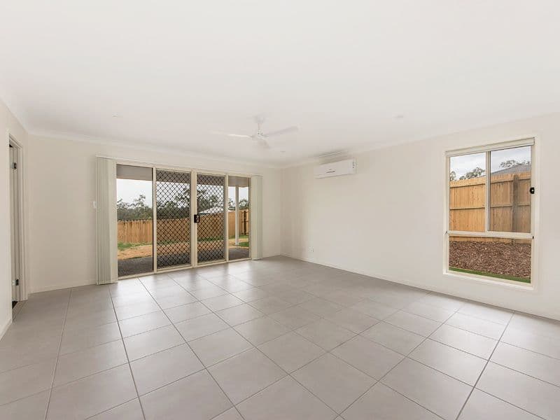 31 Chatswood Court, Deebing Heights QLD 4306, Deebing Heights - Thumbnail 2