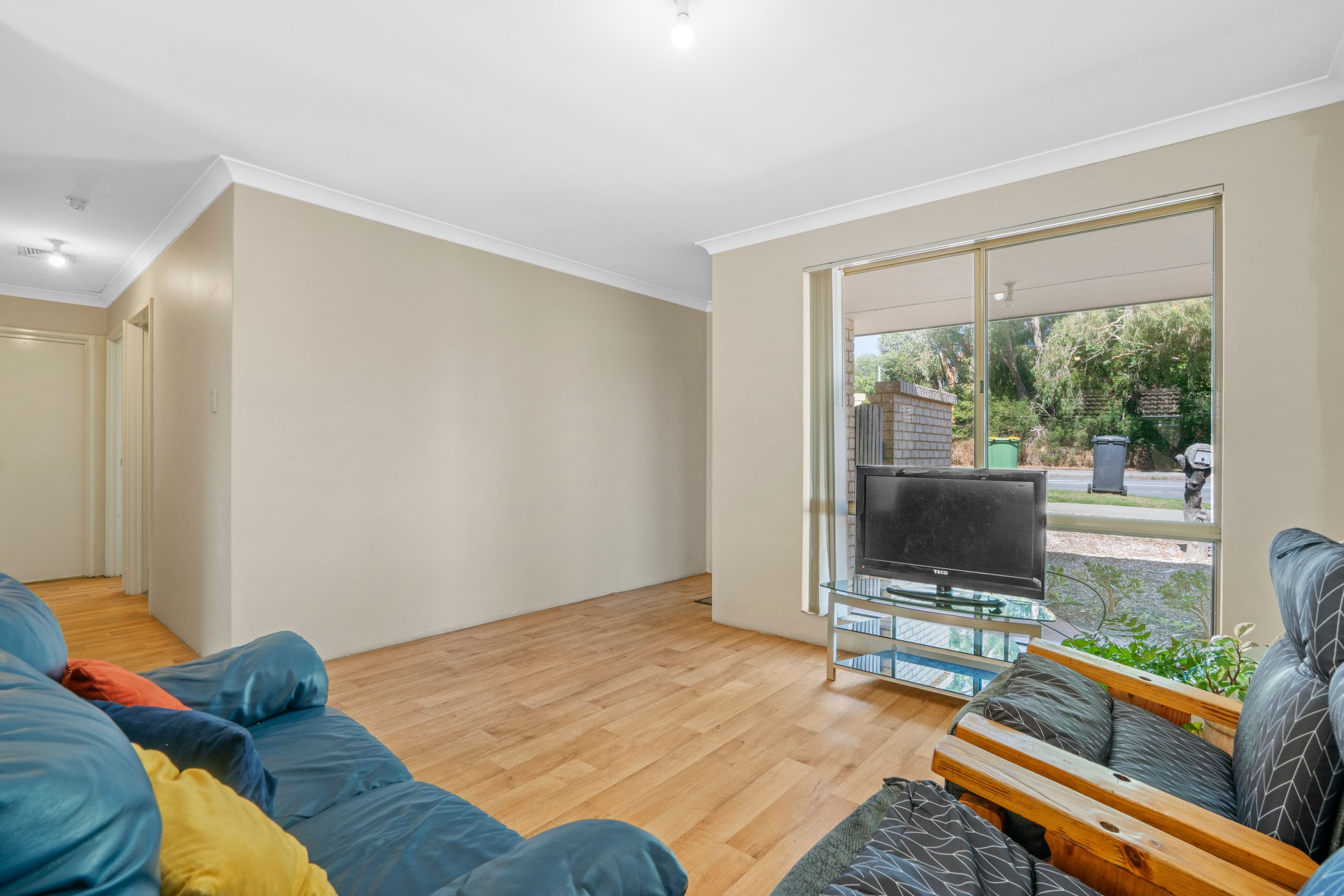 37A Spring Road, Thornlie WA 6108, Thornlie - Thumbnail 4