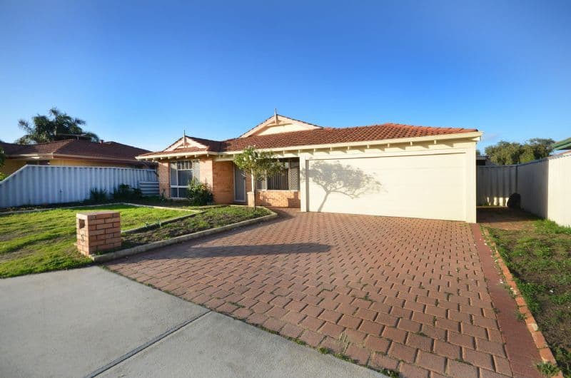 5 Lae Court, BALLAJURA WA 6066, Ballajura - Thumbnail 2