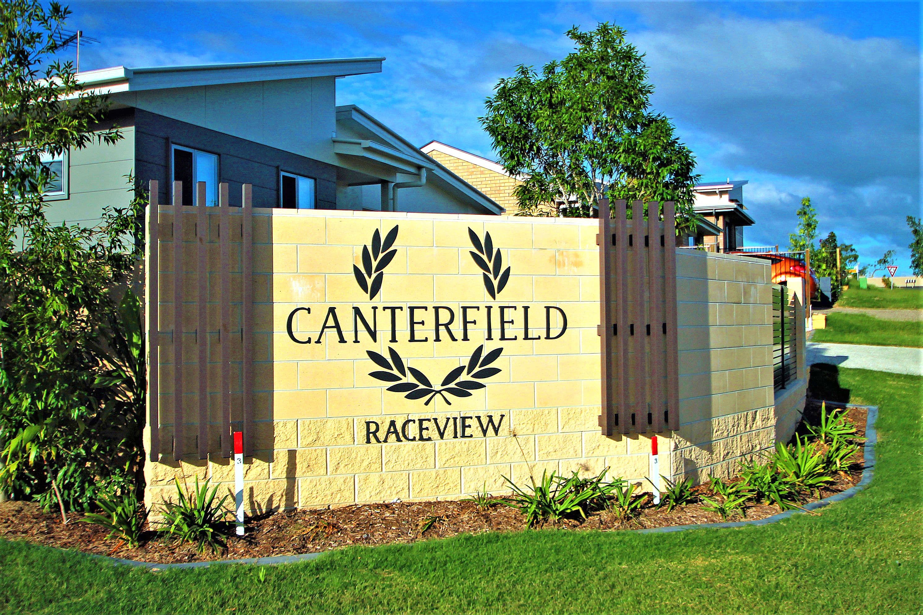 22 Valma Street, RACEVIEW QLD 4305, Raceview - Thumbnail 2