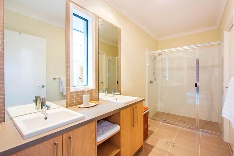 18 Torrington Street, UPPER COOMERA QLD 4209, Upper Coomera - Thumbnail 6