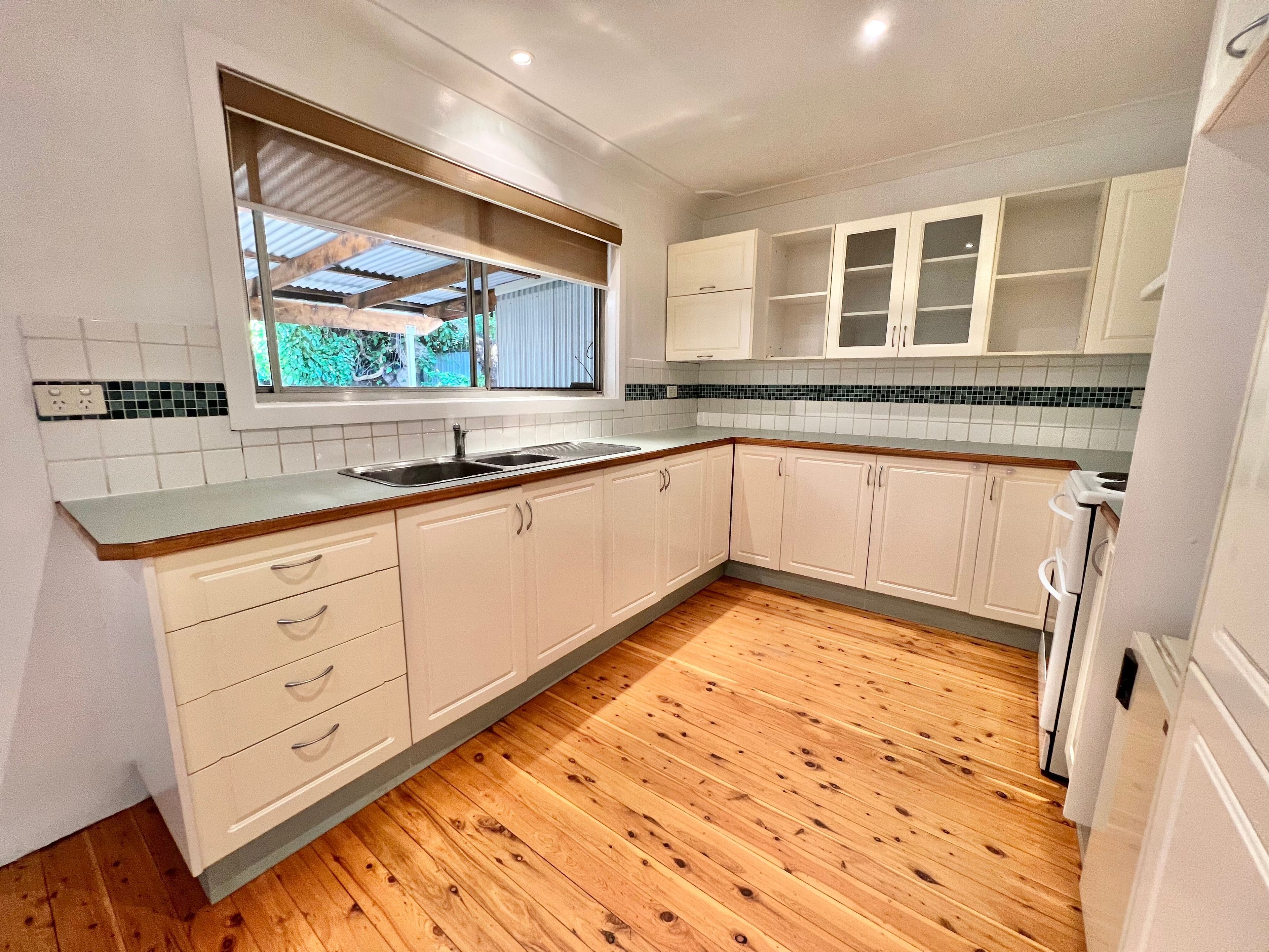 37 Hilda Street, Forbes NSW 2871, Forbes - Thumbnail 3