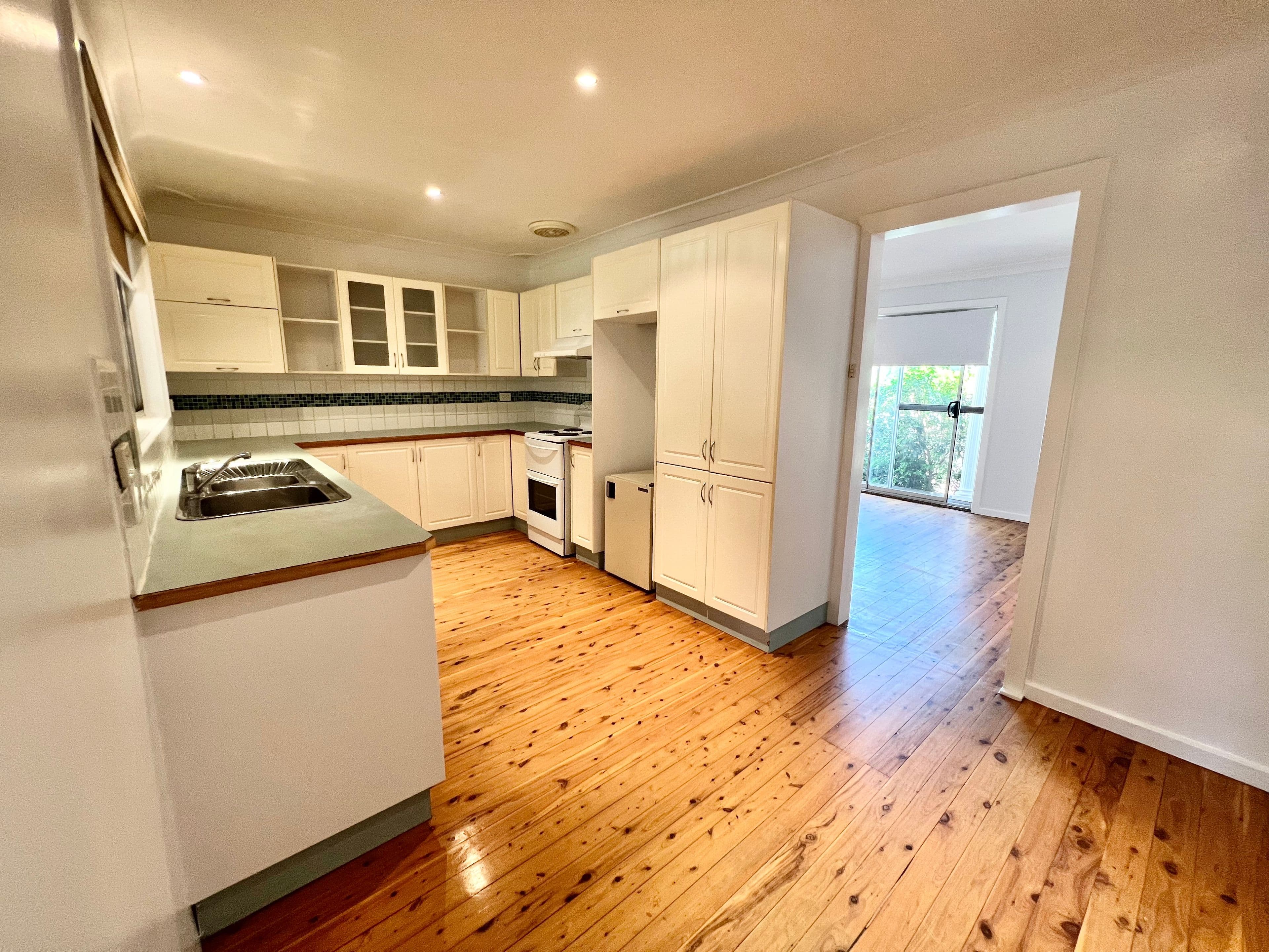 37 Hilda Street, Forbes NSW 2871, Forbes - Thumbnail 4