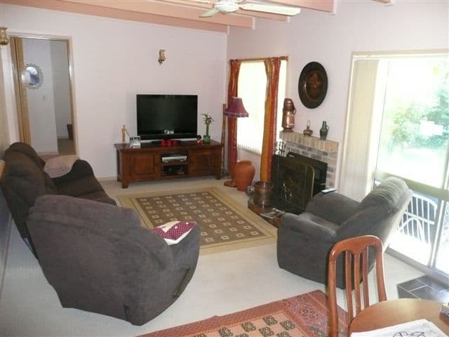 9  Macquarie Road, FENNELL BAY NSW 2283, Fennell Bay - Thumbnail 4