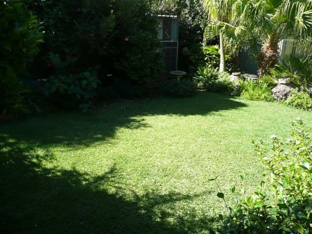 9  Macquarie Road, FENNELL BAY NSW 2283, Fennell Bay - Thumbnail 5