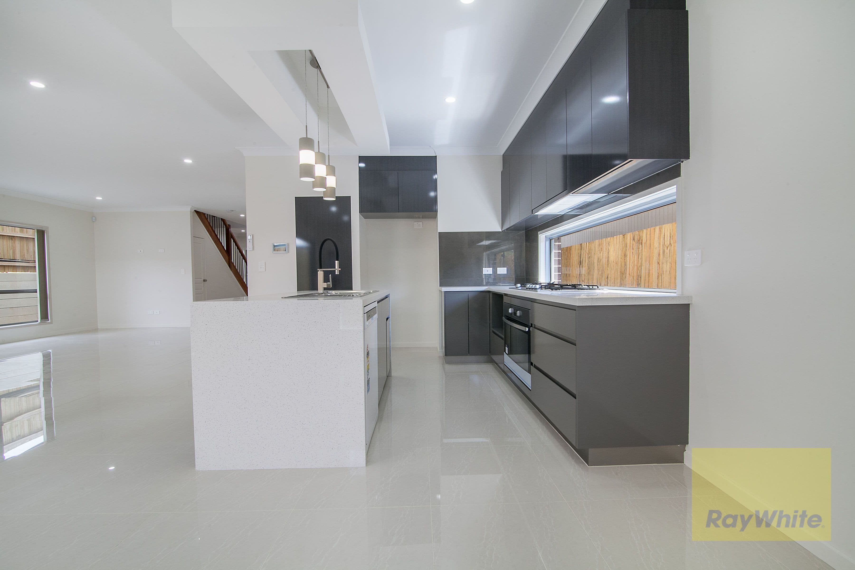 29 Abington Street, SPRING MOUNTAIN QLD 4300, Spring Mountain - Thumbnail 3