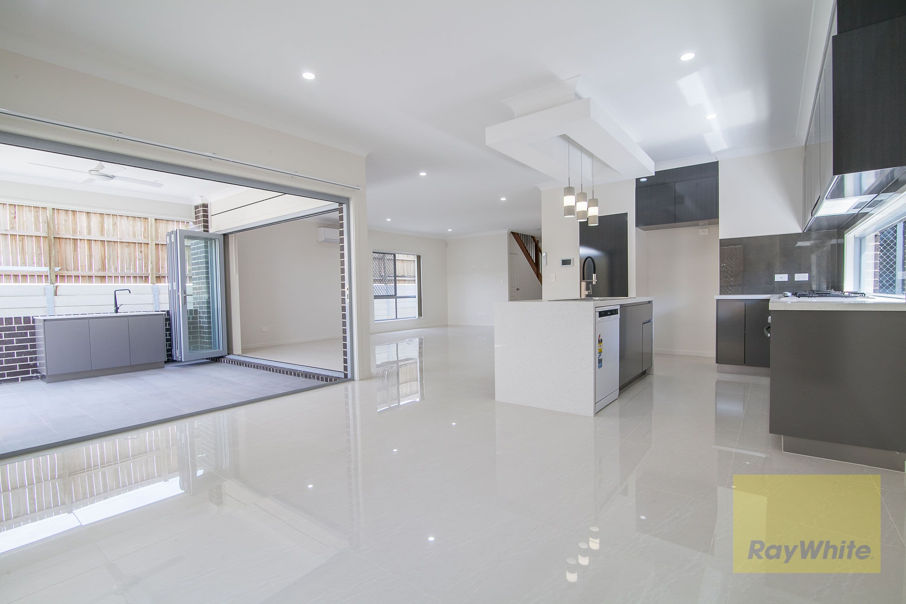 29 Abington Street, SPRING MOUNTAIN QLD 4300, Spring Mountain - Thumbnail 6