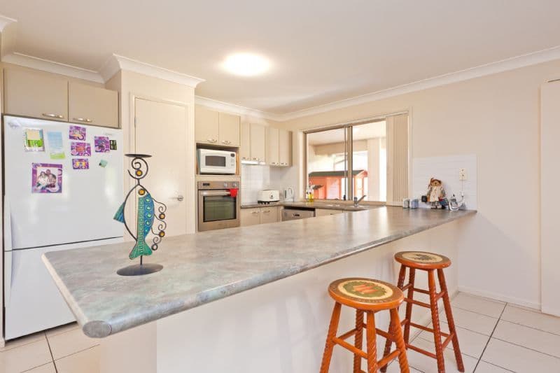 36 Ebony Crescent, REDLAND BAY QLD 4165, Redland Bay - Thumbnail 5