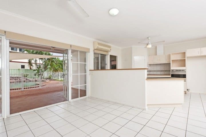 6 Myrtle Street, NIGHTCLIFF NT 0810, Nightcliff - Thumbnail 4