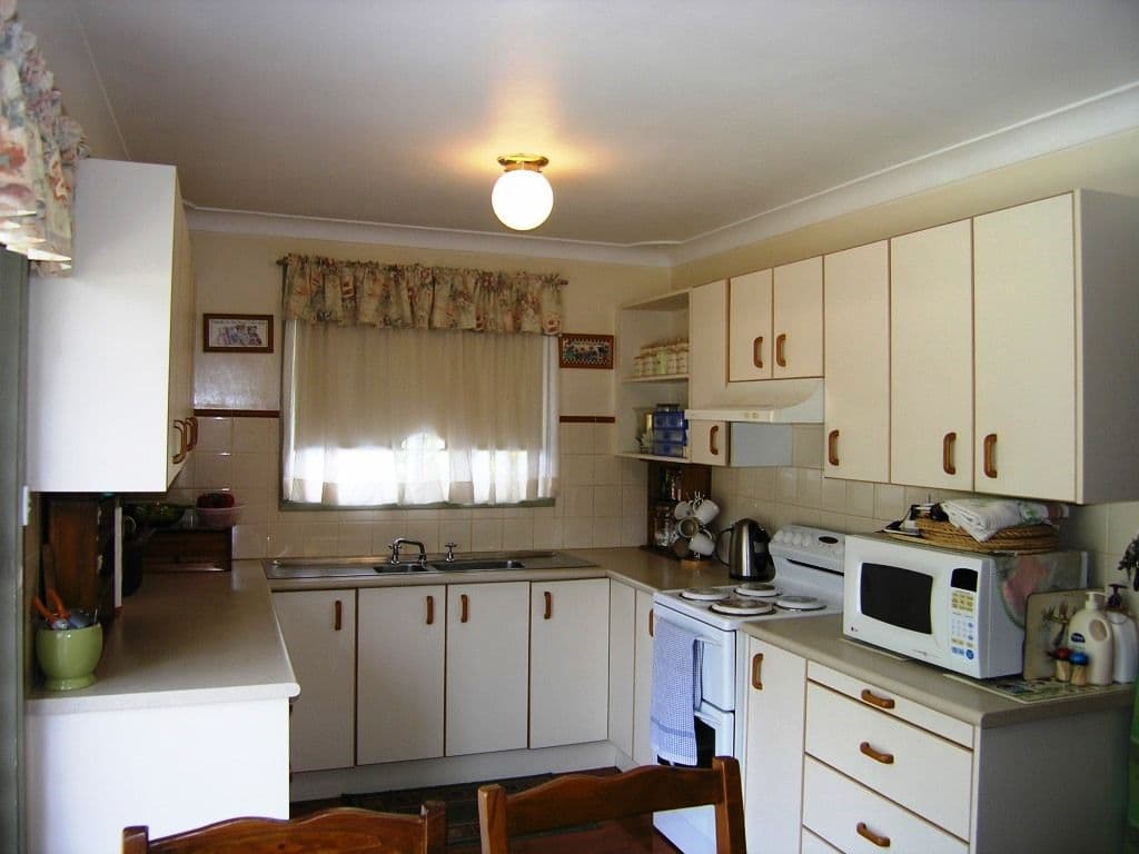 18 Fuchsia Street, WYOMING NSW 2250, Wyoming - Thumbnail 4