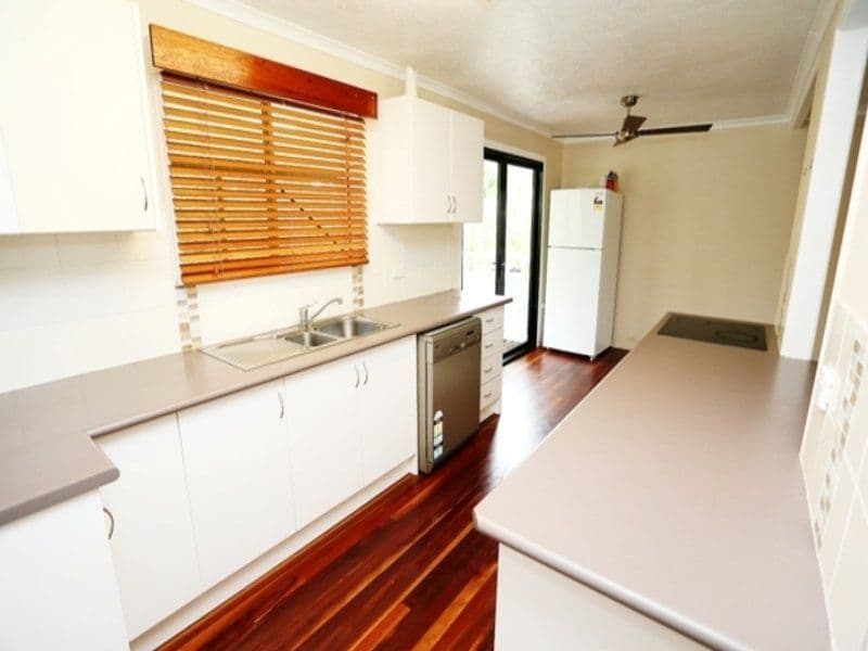 19 Samantha Street, KELSO QLD 4815, Kelso - Thumbnail 3