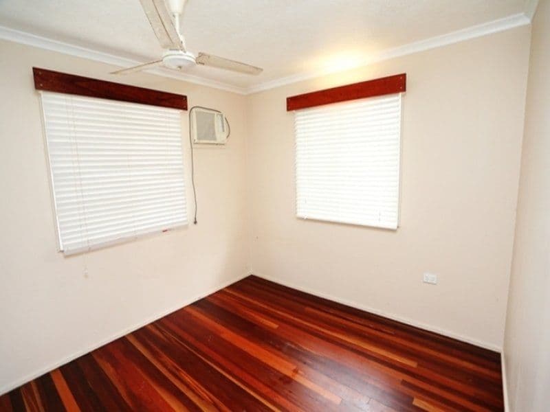 19 Samantha Street, KELSO QLD 4815, Kelso - Thumbnail 5