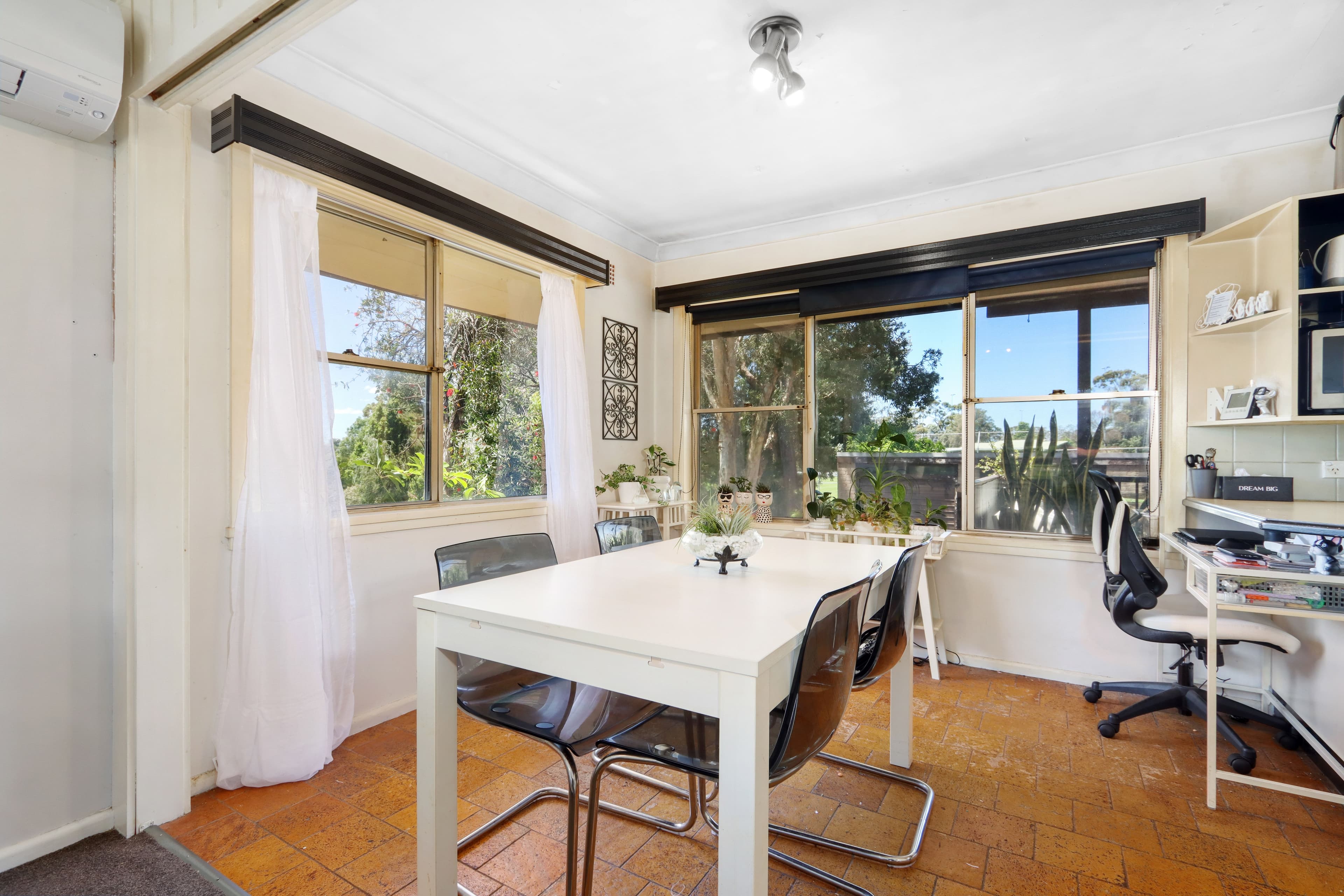 12 Gundain Road, Kirrawee NSW 2232, Kirrawee - Thumbnail 4