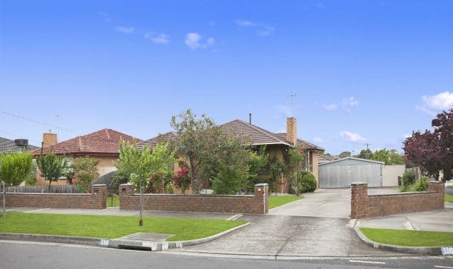 116 Broadhurst Avenue, Reservoir VIC 3073, Reservoir - Thumbnail 3