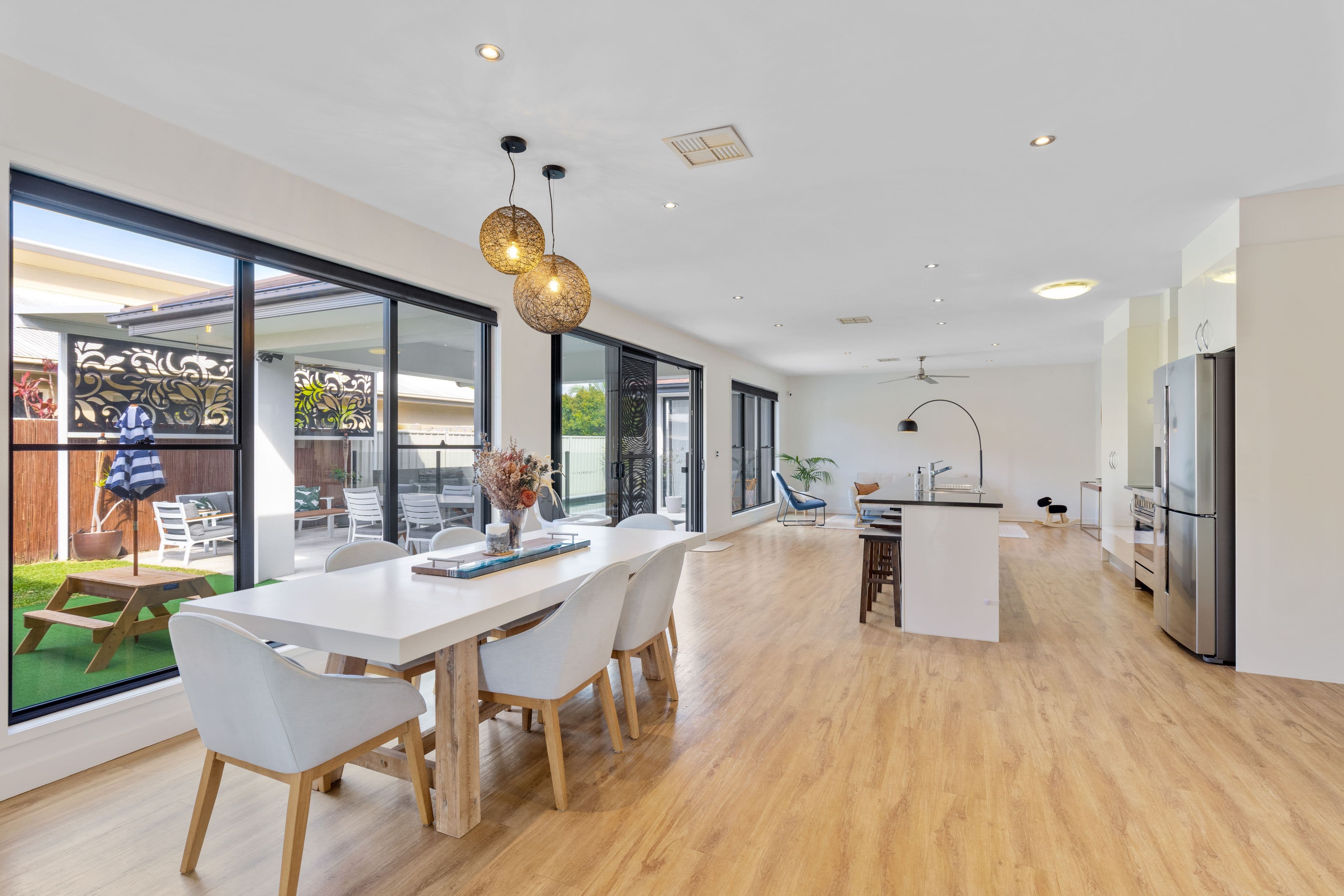 52A Lesdon Avenue, Cranbourne VIC 3977, Cranbourne - Thumbnail 3