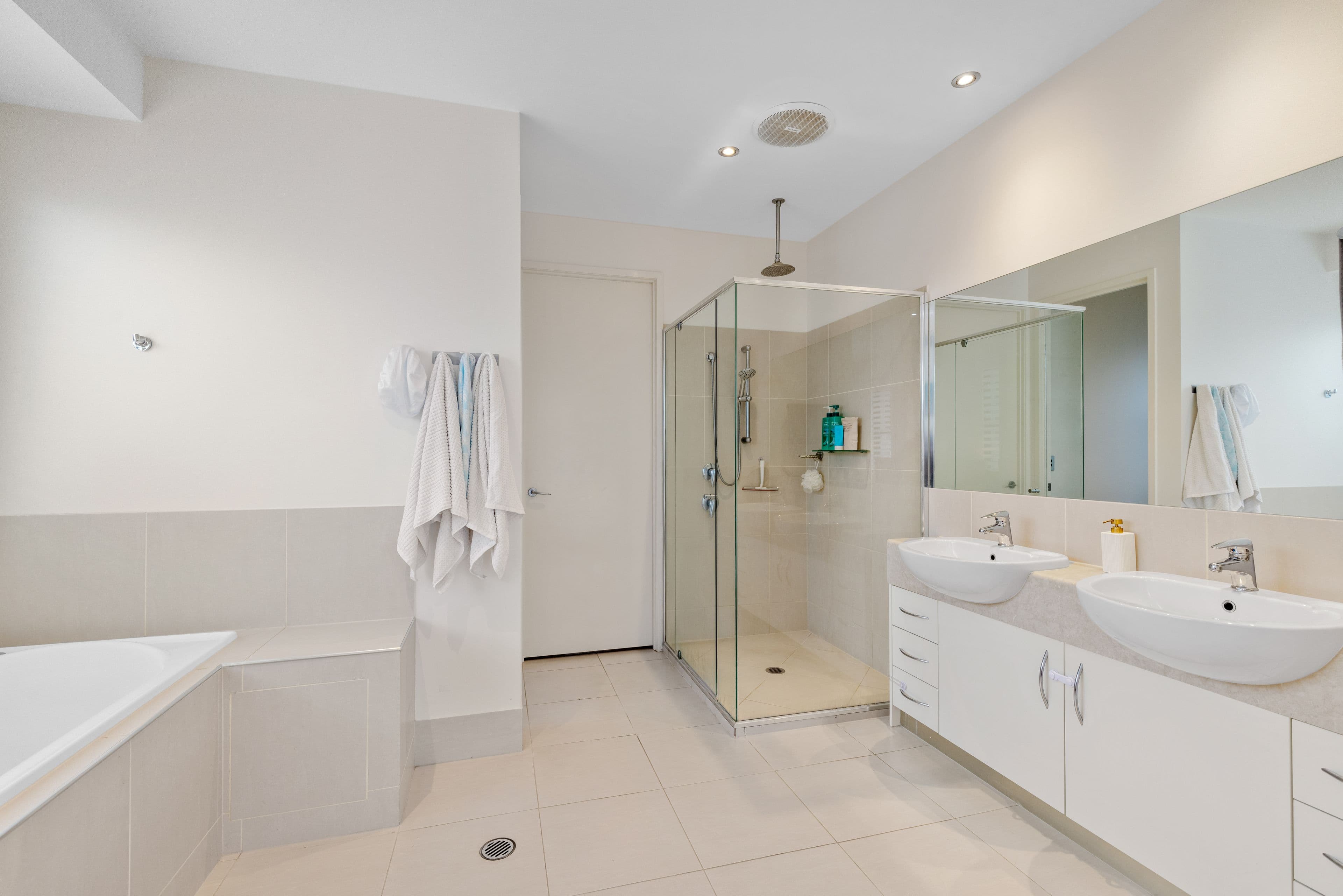 52A Lesdon Avenue, Cranbourne VIC 3977, Cranbourne - Thumbnail 7