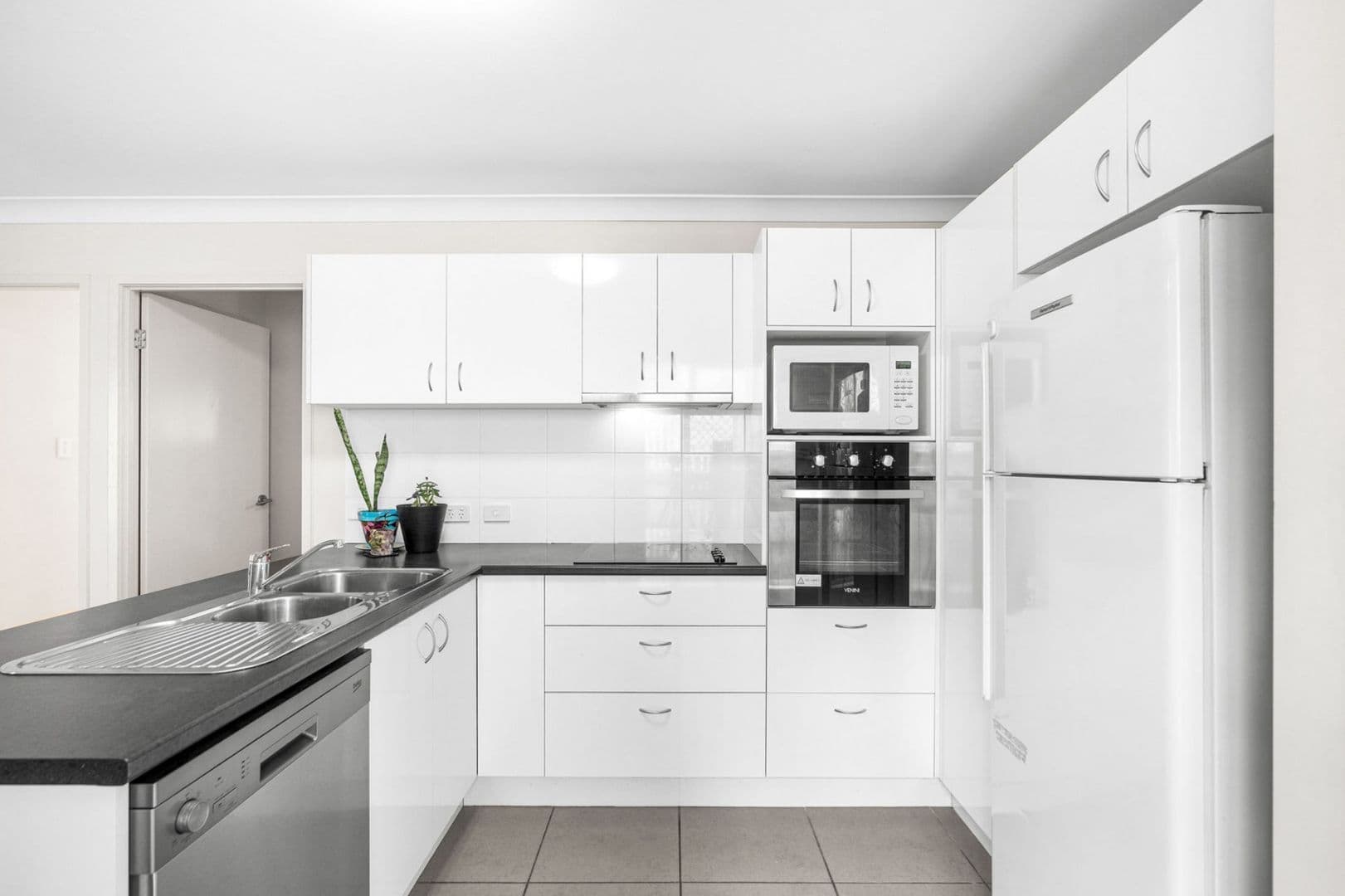 223a Preston Road, Wynnum West QLD 4178, Wynnum West - Thumbnail 3