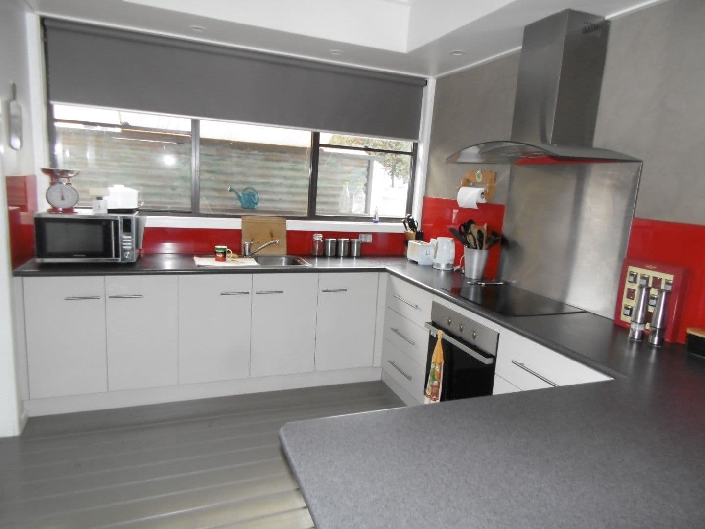 4 Cleopatra Drive, Cranbourne - Thumbnail 2