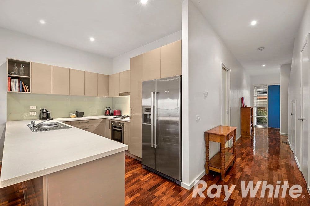 9 Manikato Avenue, Mordialloc VIC 3195, Mordialloc - Thumbnail 6