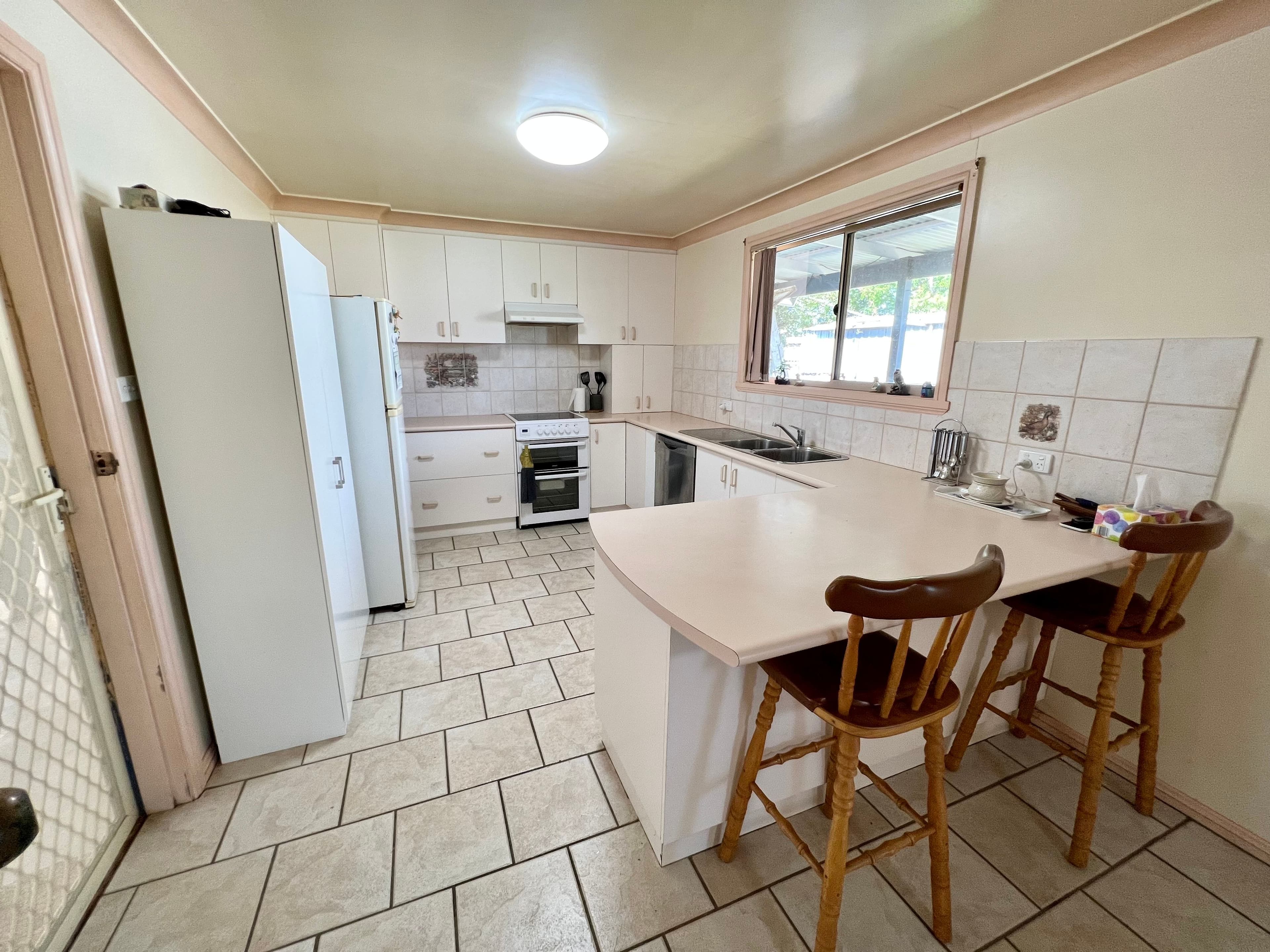 12 Brooke Street, Forbes NSW 2871, Forbes - Thumbnail 3