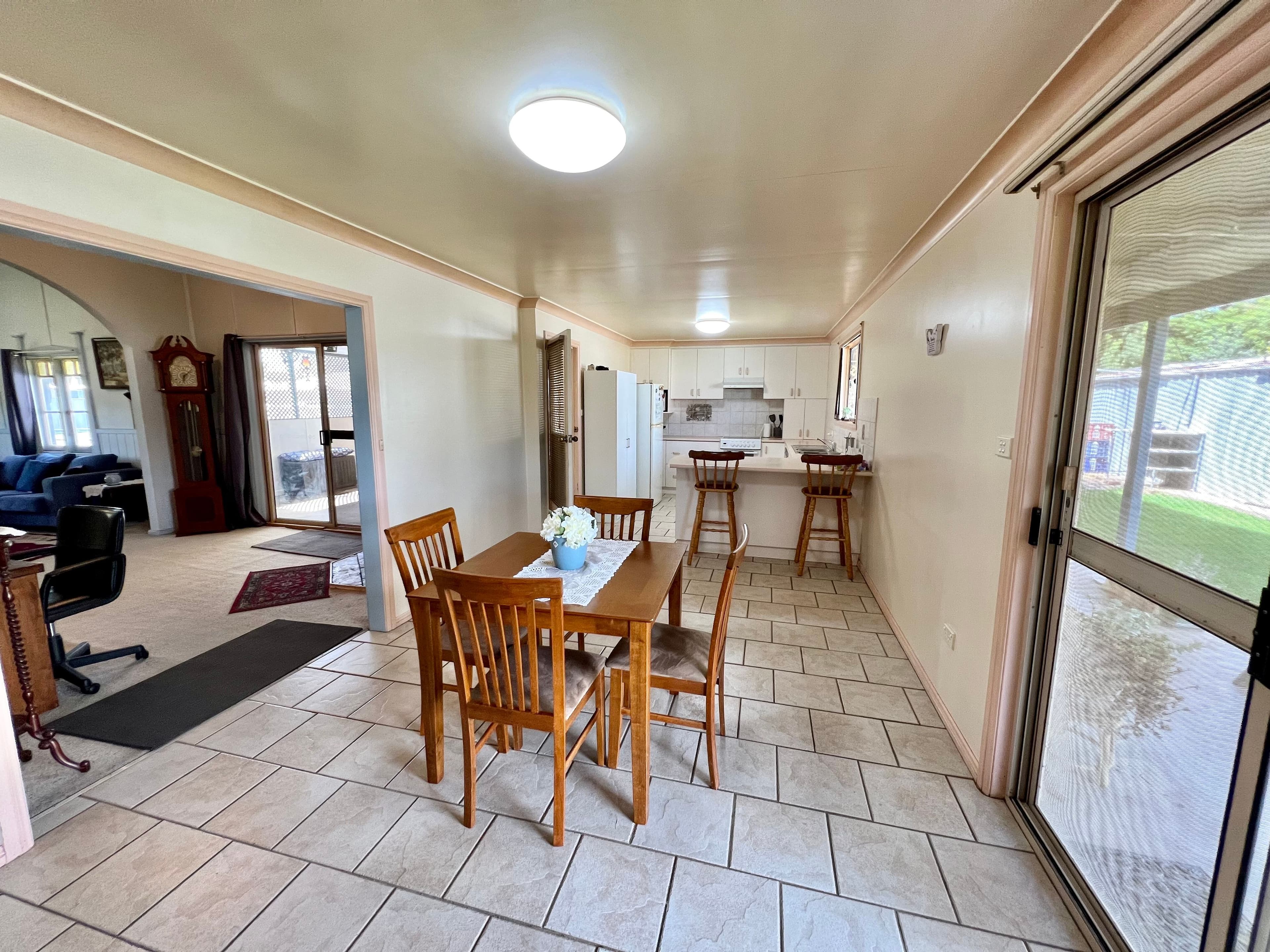 12 Brooke Street, Forbes NSW 2871, Forbes - Thumbnail 4