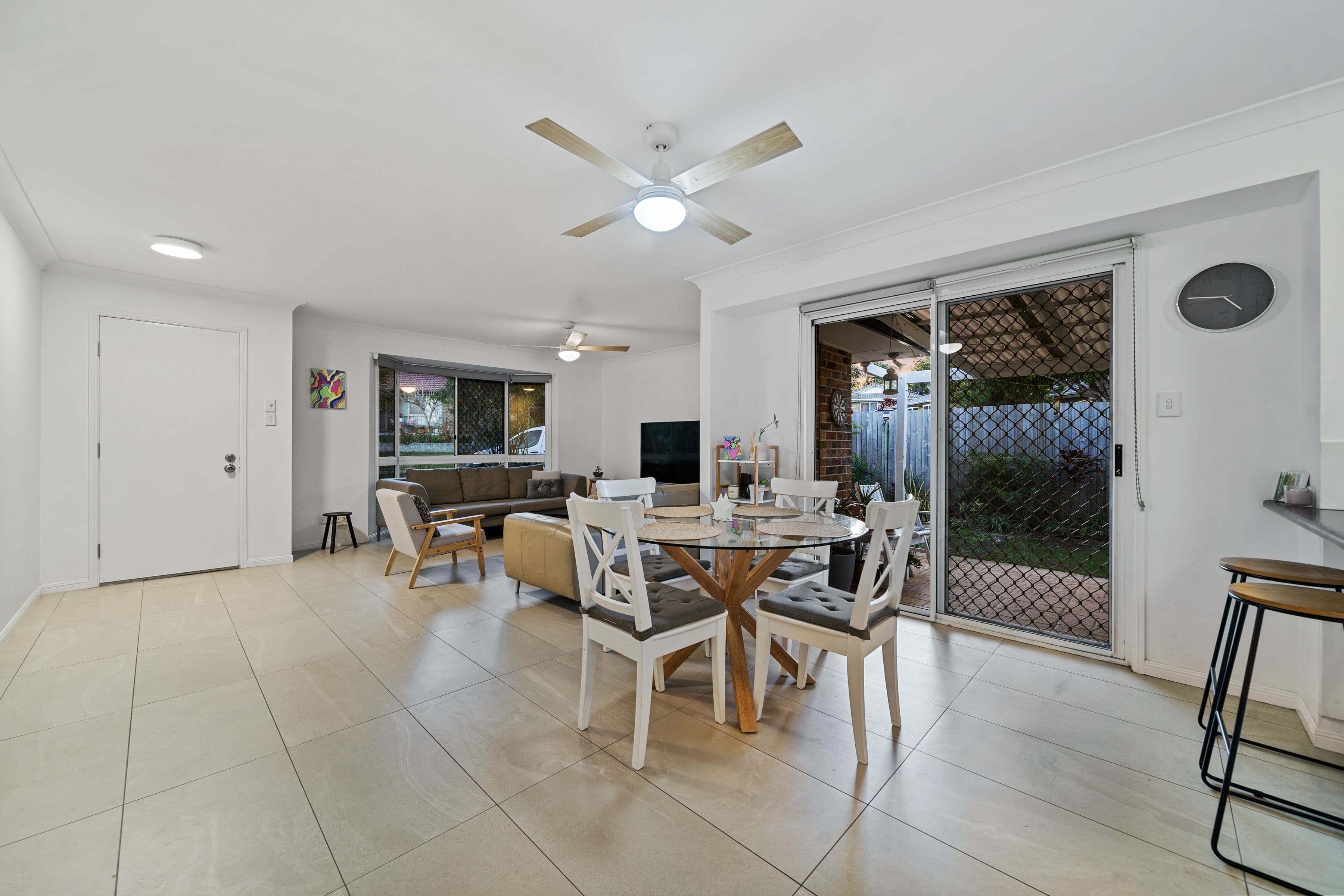 5 Kelsal Court, Heritage Park QLD 4118, Heritage Park - Thumbnail 3