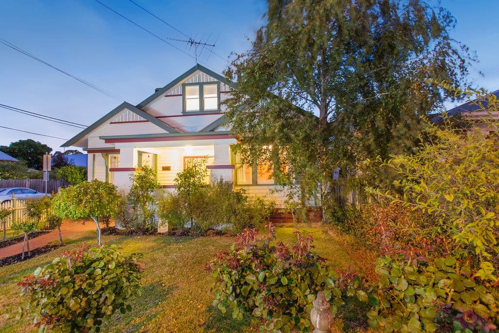151 Aberdeen Street, Newtown VIC 3220, Newtown - Thumbnail 2