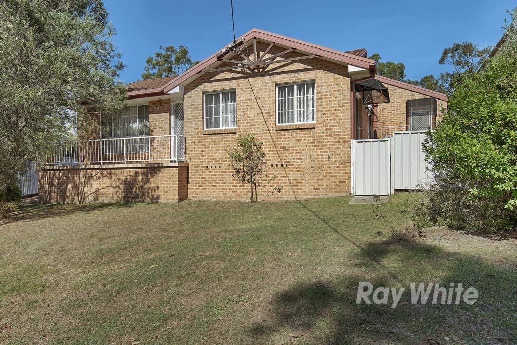 32 Alfred Street, Glendale - Image 1