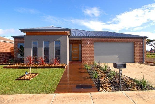 4 Chlorinda Road, TARNEIT VIC 3029, Tarneit - Image 1