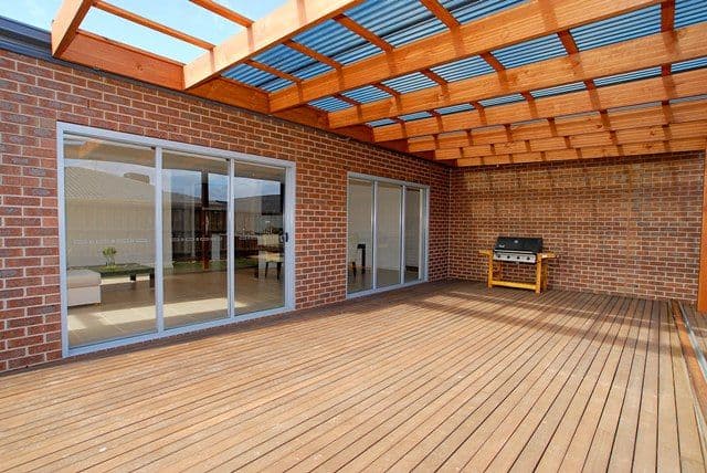 4 Chlorinda Road, TARNEIT VIC 3029, Tarneit - Thumbnail 3