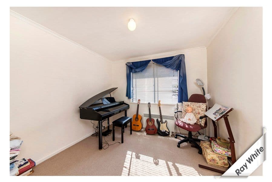 33 Cooney Court, CHARNWOOD ACT 2615, Charnwood - Thumbnail 5