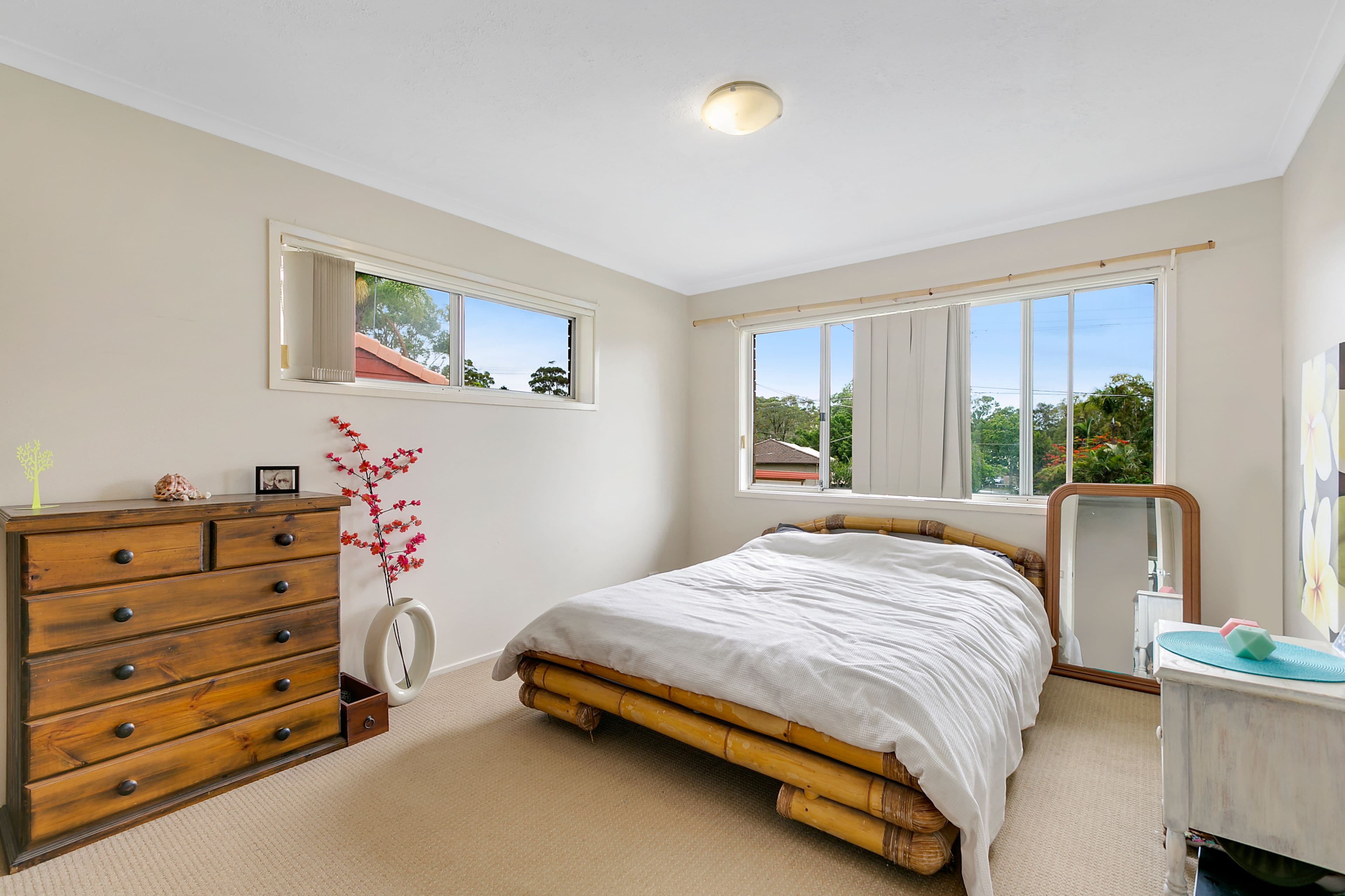 16 Canara Street, Benowa QLD 4217, Benowa - Thumbnail 7