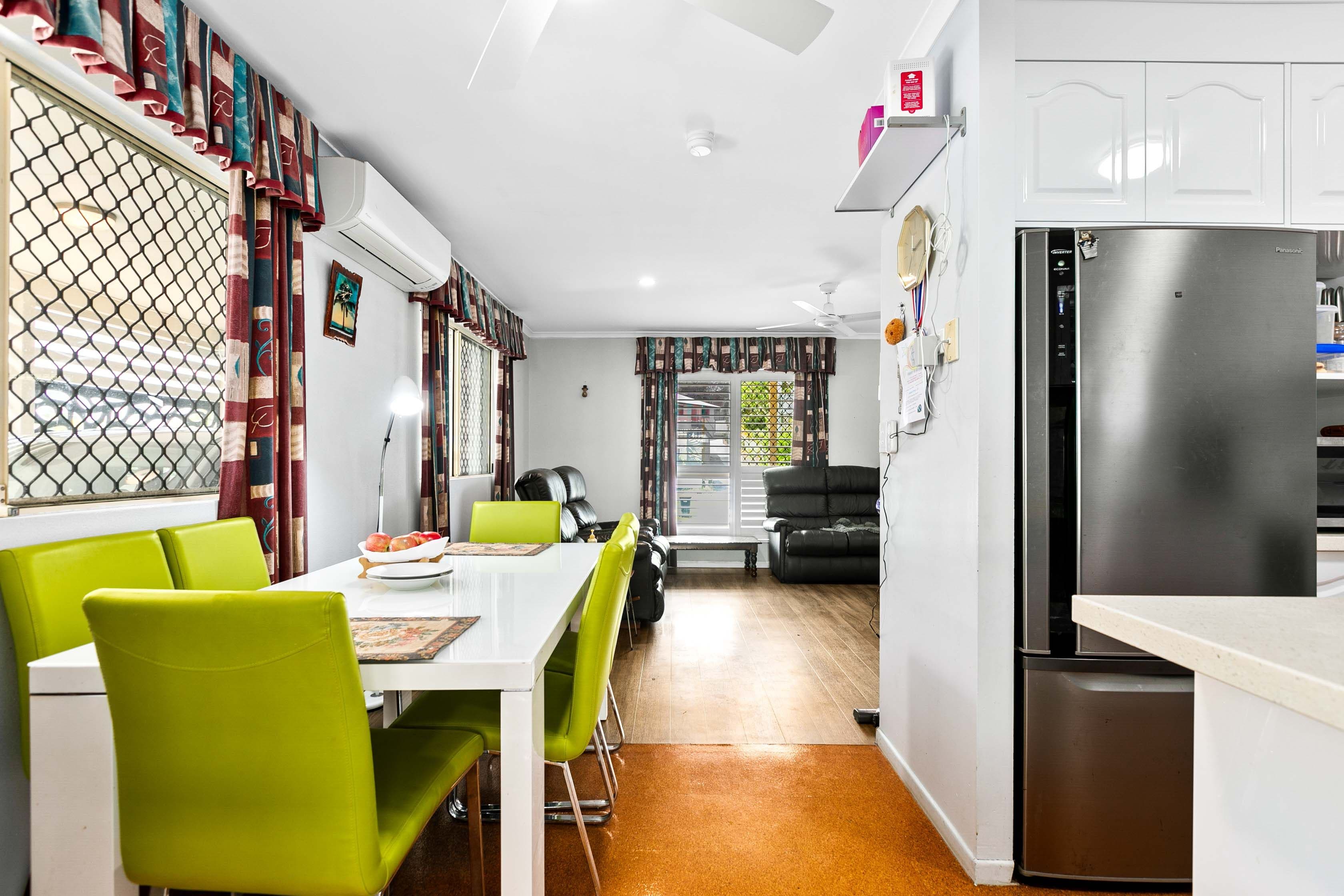3 Andersen Avenue, Urraween QLD 4655, Urraween - Thumbnail 4