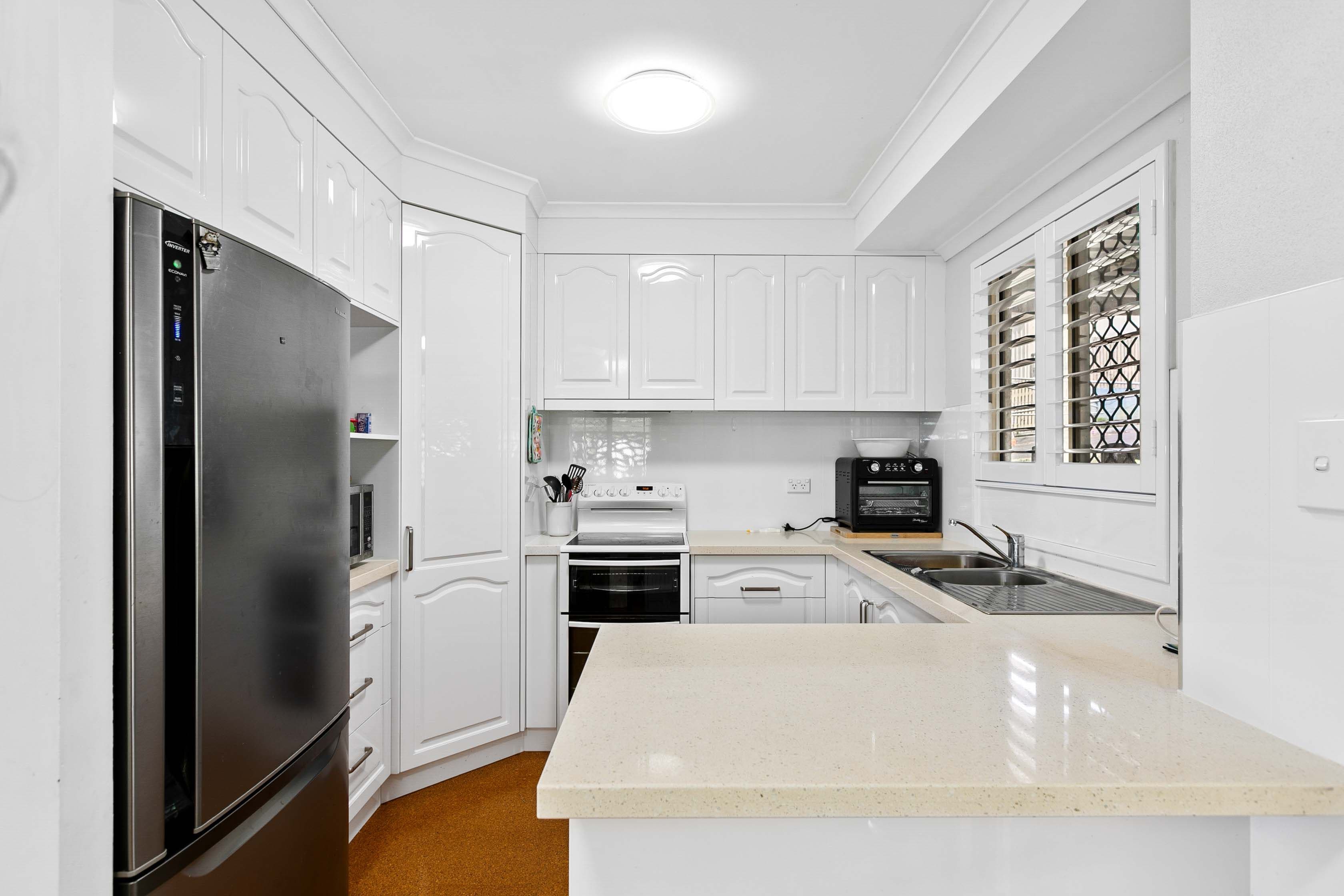 3 Andersen Avenue, Urraween QLD 4655, Urraween - Thumbnail 6