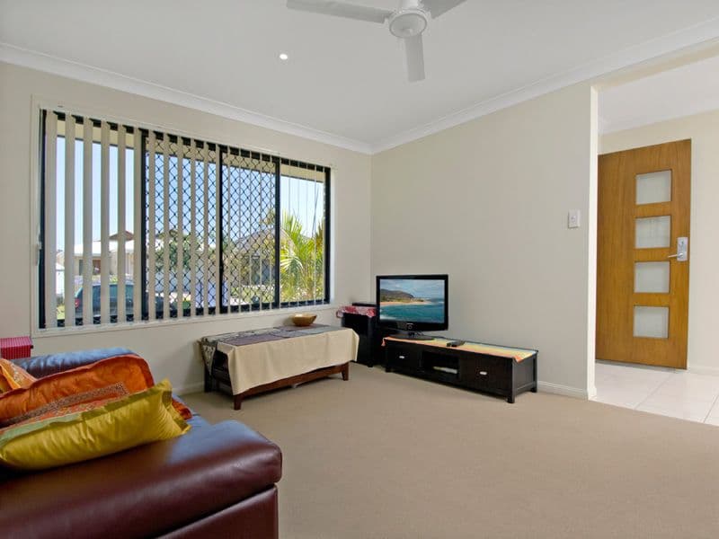 15 Northbrook Street, CALOUNDRA WEST QLD 4551, Caloundra West - Thumbnail 5