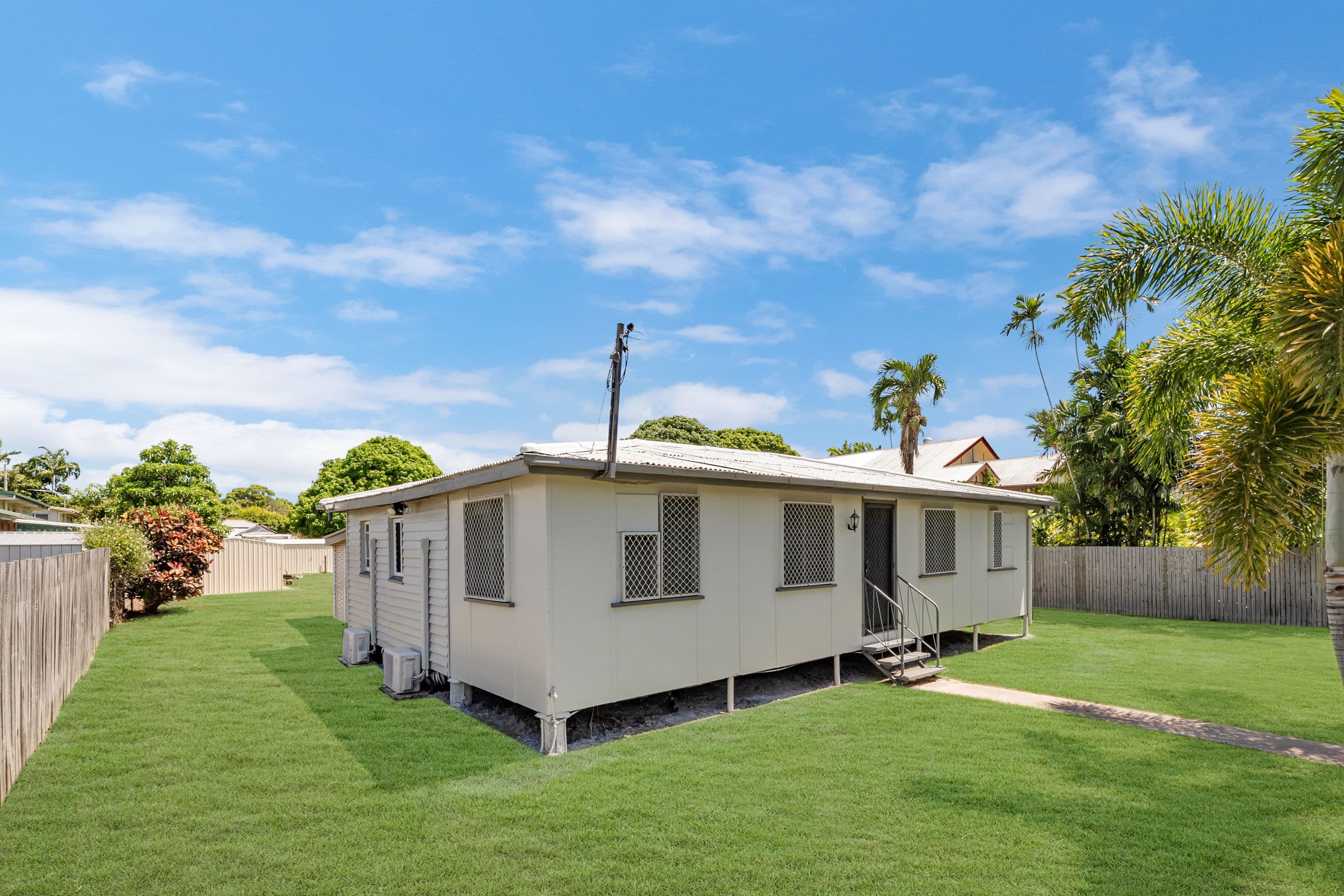 65 Wagner Street, Oonoonba QLD 4811, Oonoonba - Thumbnail 2