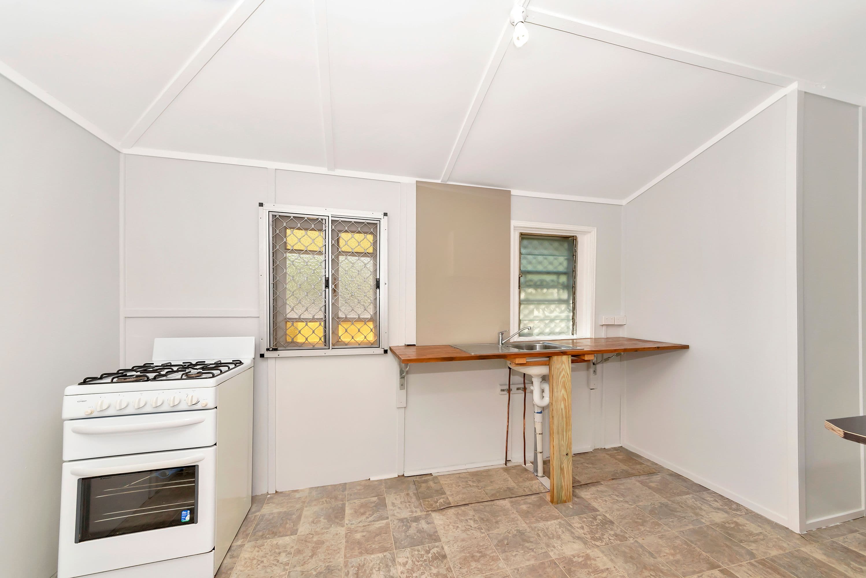 65 Wagner Street, Oonoonba QLD 4811, Oonoonba - Thumbnail 5