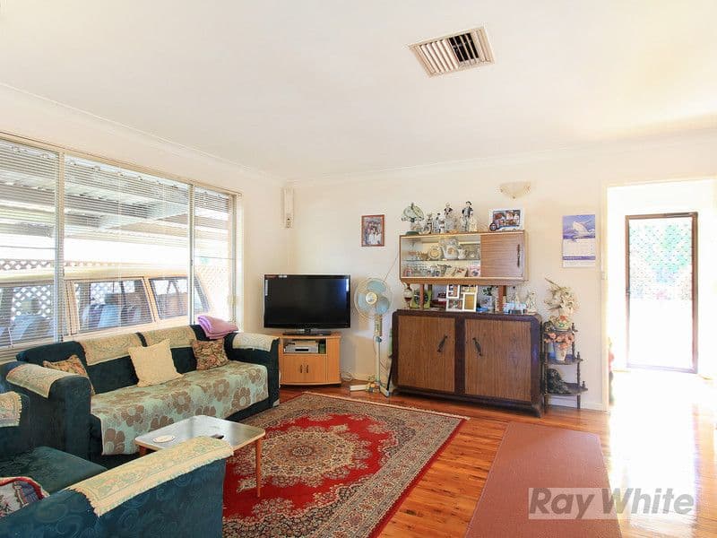 12 Milburn Road, TAMWORTH NSW 2340, Tamworth - Thumbnail 3