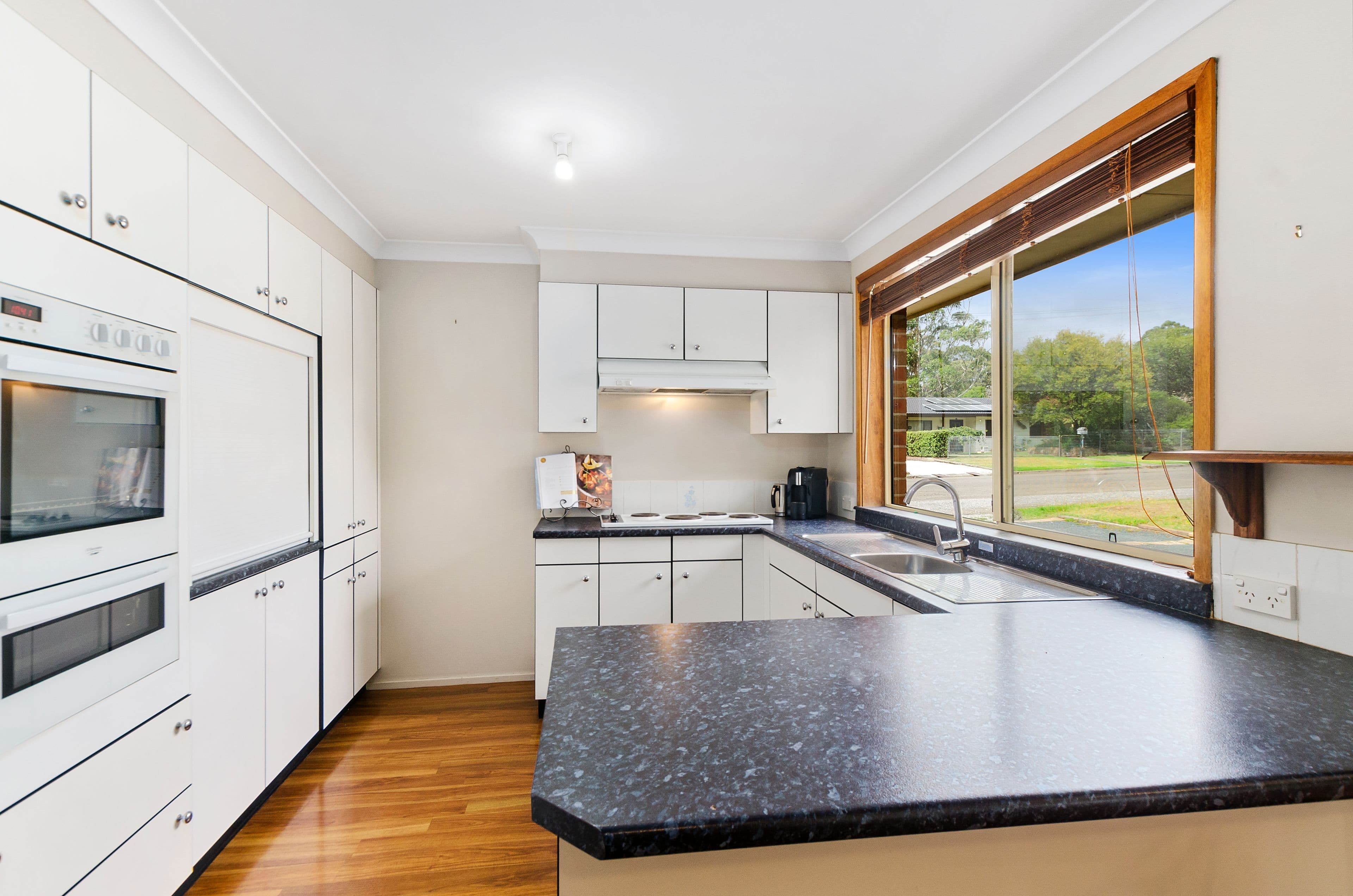 6 Railway Avenue, Colo Vale - Thumbnail 3
