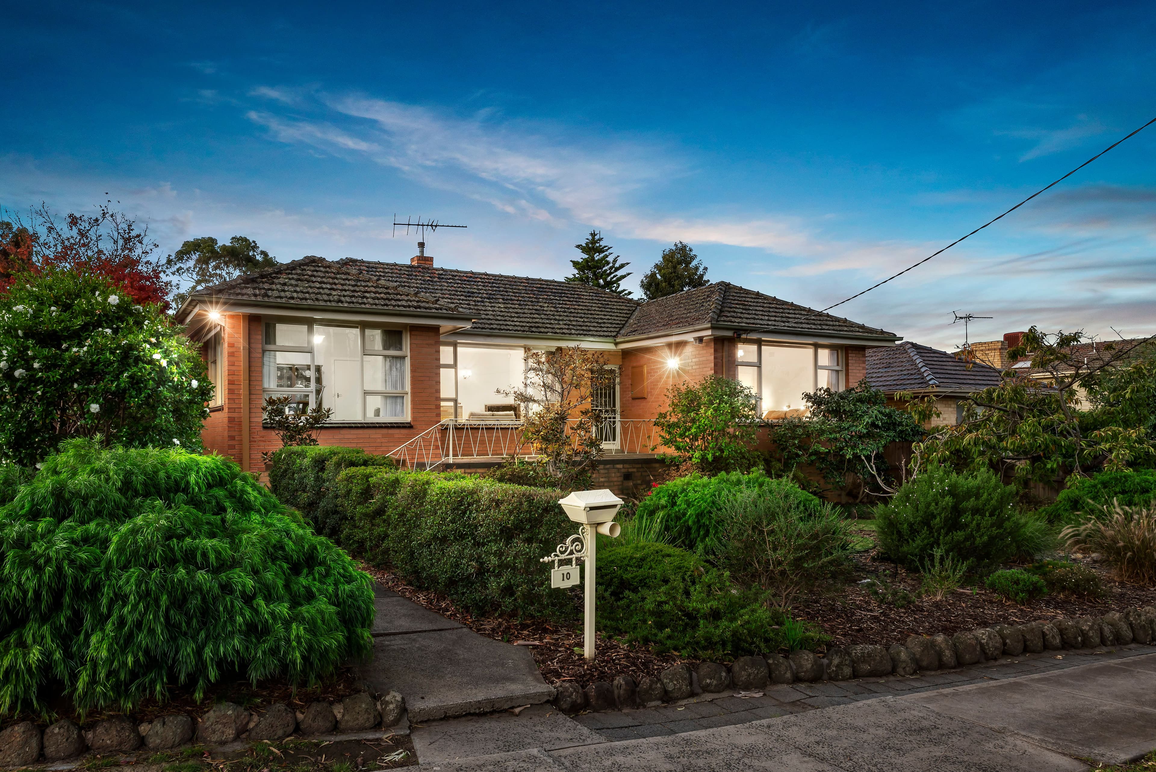 10 Strathallan Road, Macleod VIC 3085, Macleod - Image 1