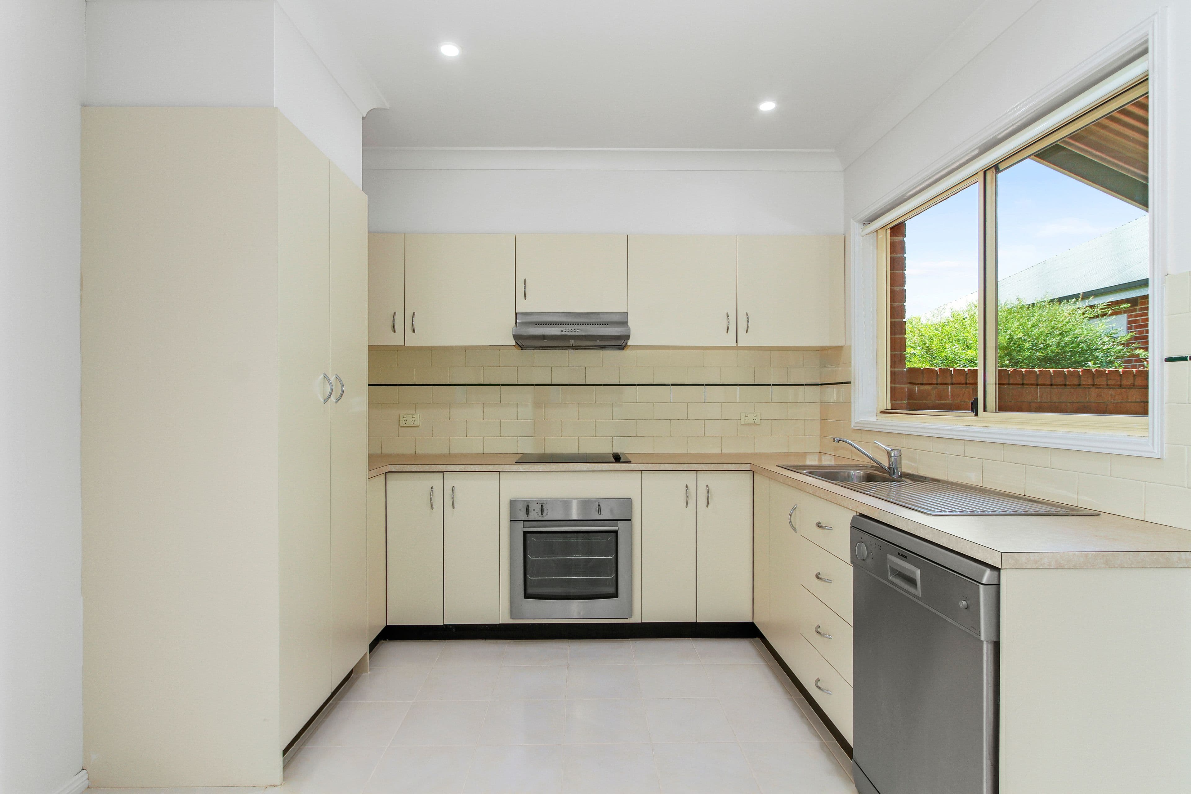 75 Denne Street, Tamworth NSW 2340, West Tamworth - Thumbnail 4
