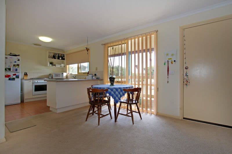 40 Mathis Avenue, TOOTGAROOK VIC 3941, Tootgarook - Thumbnail 4
