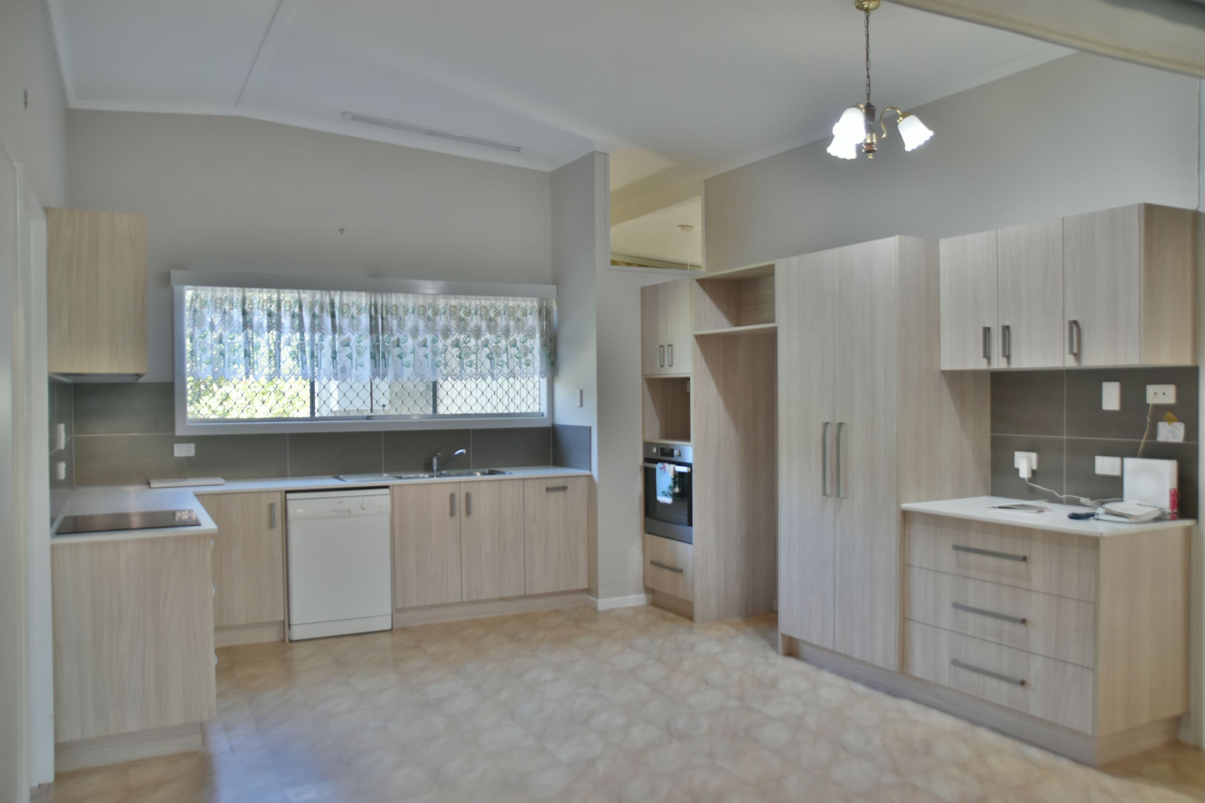 7 Kamarooka Street, Beaudesert QLD 4285, Beaudesert - Thumbnail 3