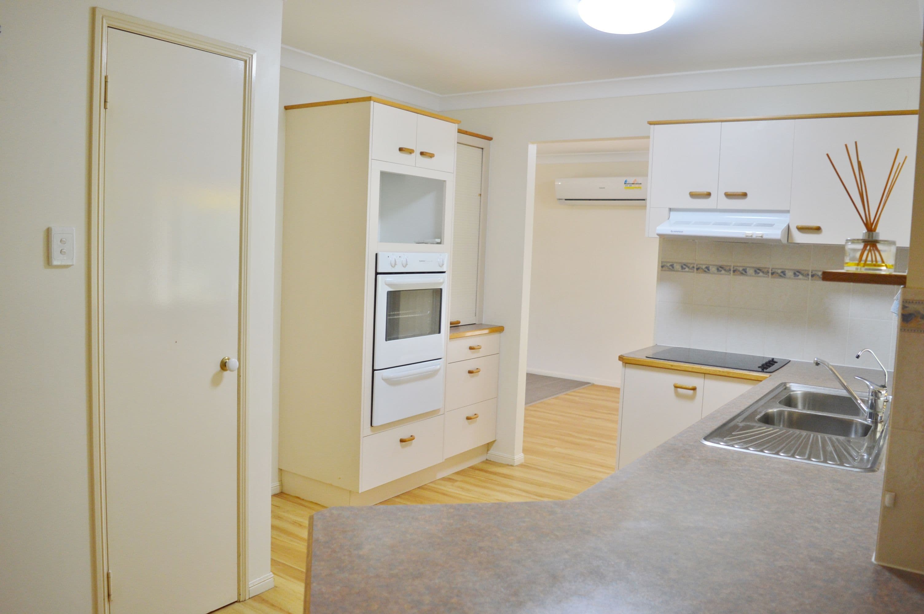 18 Jacaranda Close, Glass House Mountains QLD 4518, Glass House Mountains - Thumbnail 5