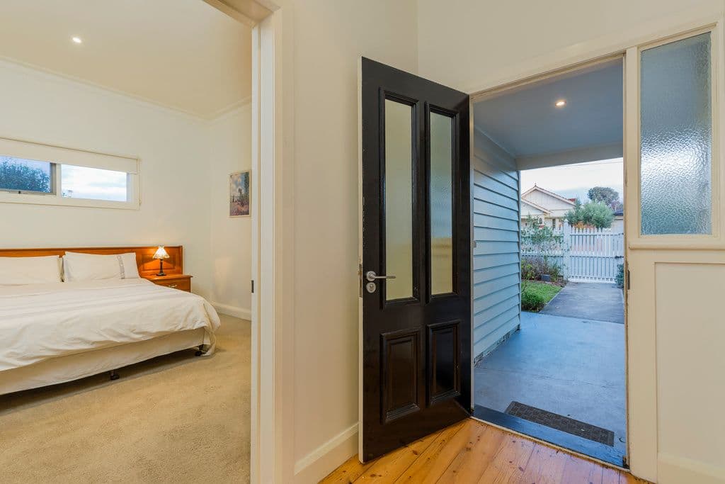 158 Aberdeen Street, Geelong West VIC 3218, Geelong West - Thumbnail 8