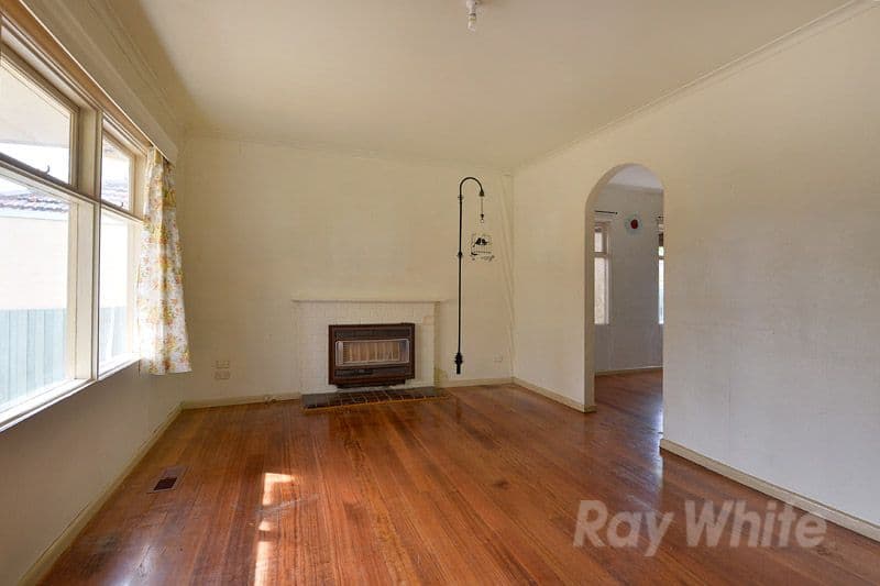 14 Juniper Road, WANTIRNA VIC 3152, Wantirna - Thumbnail 4