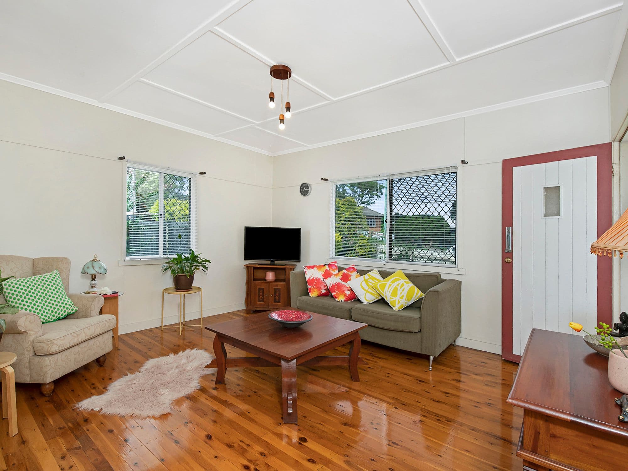 742 Cavendish Road, Holland Park QLD 4121, Holland Park - Thumbnail 2
