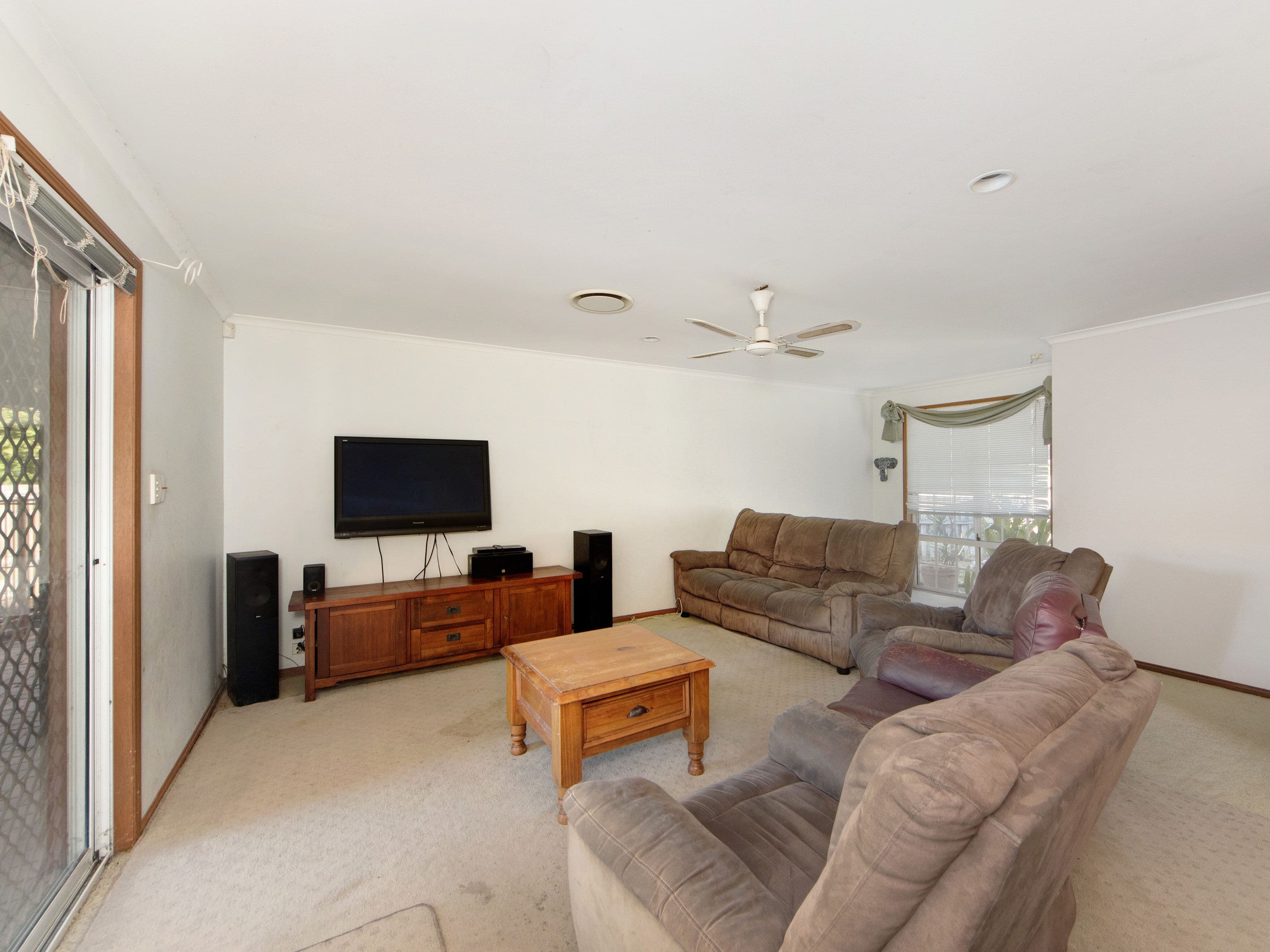 1 Glengarry Close, Highland Park QLD 4211, Highland Park - Thumbnail 5
